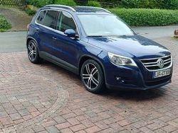Blau Gebraucht 2009 VW Tiguan Sportline SUV | 9.900 € (Fairer Preis)