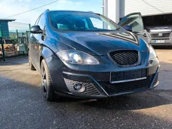 Schwarz Gebraucht 2014 Seat Altea XL 4You Van / Kleinbus | 4.500 € (Superpreis)