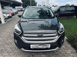 Grau Gebraucht 2017 Ford Kuga Cool & Connect SUV | 12.300 € (Guter Preis)
