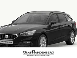 Schwarz Neu 2025 Seat Leon Limousine | 35.654 € (Teuer)