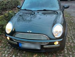 Grün Gebraucht 2003 Mini ONE Kleinwagen | 3.000 € (Etwas zu teuer)