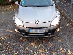Braun Gebraucht 2011 Renault Mégane GrandTour Kombi | 3.650 € (Fairer Preis)