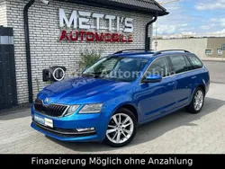 Modra race/race blue Gebraucht 2018 Skoda Octavia Style Kombi | 13.499 € (Fairer Preis)