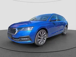 Blau Gebraucht 2023 Skoda Octavia Style Kombi | 34.249 € (Guter Preis)