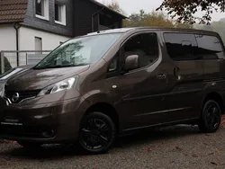 Braun Gebraucht 2015 Nissan Evalia Tekna Van / Kleinbus | 14.850 € (Fairer Preis)