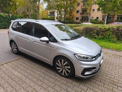 Silber Gebraucht 2022 VW Touran Active Van / Kleinbus | 25.490 € (Fairer Preis)