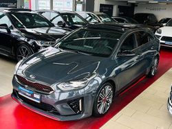 Grau Gebraucht 2021 Kia ProCeed GT Kleinwagen | 25.999 € (Fairer Preis)