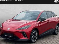 Rot Gebraucht 2023 MG MG4 EV Luxury Kleinwagen | 23.890 € (Fairer Preis)