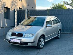 Silber Gebraucht 2003 Skoda Fabia Kombi | 999 € (Fairer Preis)