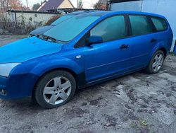 Blau Gebraucht 2007 Ford Focus Kombi | 2.400 € (Fairer Preis)