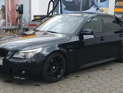 Schwarz Gebraucht 2005 BMW 535 Limousine | 20.000 €