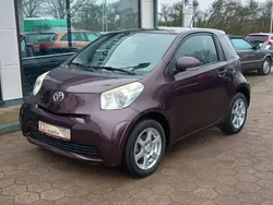 Toyota iQ