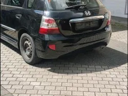 Schwarz Gebraucht 2004 Honda Civic Kombi | 950 € (Guter Preis)