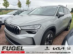 Steelgrau Gebraucht 2024 Skoda Kodiaq Selection SUV | 43.999 € (Guter Preis)