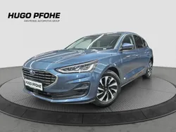 Blau Gebraucht 2022 Ford Focus Titanium Limousine | 18.250 € (Guter Preis)