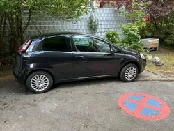 Grau Gebraucht 2014 Fiat Punto Street Kleinwagen | 4.200 € (Fairer Preis)