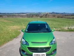 Grün Gebraucht 2017 Opel Corsa OPC Kleinwagen | 12.000 € (Fairer Preis)