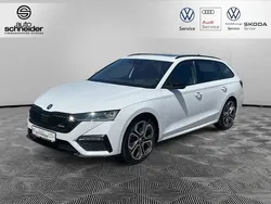 Moonweiss metallic [wei] Gebraucht 2021 Skoda Octavia First Edition Kombi | 30.790 € (Fairer Preis)