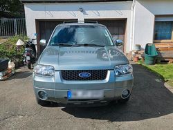 Grün Gebraucht 2005 Ford Maverick XLT SUV | 4.400 € (Teuer)