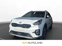 Weiß Gebraucht 2021 Kia Niro Spirit SUV | 20.970 € (Guter Preis)