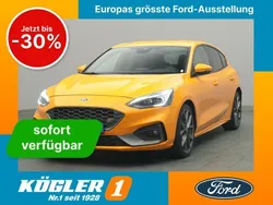 Orange / tropical orange Gebraucht 2020 Ford Focus ST Limousine | 28.970 € (Teuer)