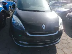 Schwarz Gebraucht 2012 Renault Scénic III Dynamique Van / Kleinbus | 3.800 € (Guter Preis)
