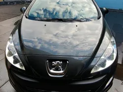 Grau Gebraucht 2010 Peugeot 308 CC Cabrio | 4.090 € (Fairer Preis)