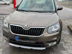 Braun Gebraucht 2014 Skoda Yeti Elegance SUV | 13.700 € (Etwas zu teuer)