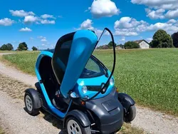 Blau Gebraucht 2015 Renault Twizy Kleinwagen | 5.555 €