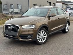 Braun Gebraucht 2013 Audi Q3 SUV | 11.990 € (Guter Preis)