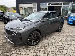 Grau Neu 2025 Peugeot 3008 Allure SUV | 31.990 €