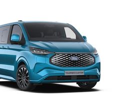 Digital aqua blue metallic Gebraucht 2024 Ford Tourneo Custom Titanium X Van | 81.824 €