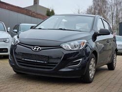 Schwarz Gebraucht 2014 Hyundai i20 Edition Limousine | 3.400 € (Fairer Preis)
