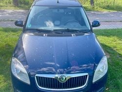 Blau Gebraucht 2009 Skoda Roomster Kombi | 2.750 € (Guter Preis)