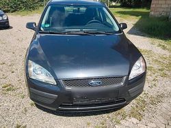 Blau Gebraucht 2007 Ford Focus Limousine | 1.450 € (Guter Preis)