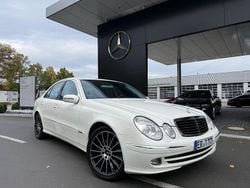 Weiß Gebraucht 2006 Mercedes E500 Avantgarde Limousine | 15.499 € (Fairer Preis)