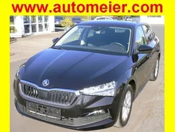 Schwarz Gebraucht 2023 Skoda Scala Ambition Kleinwagen | 22.990 € (Fairer Preis)