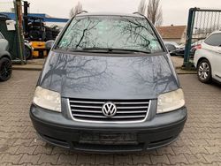 Grau Gebraucht 2007 VW Sharan Trendline Van / Kleinbus | 1.500 € (Teuer)