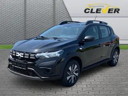 Perlmuttschwarz Neu 2025 Dacia Sandero Essentiel Kleinwagen | 17.390 € (Fairer Preis)