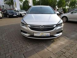 Argon silber/ice silver Gebraucht 2018 Opel Astra Active Kombi | 14.990 € (Teuer)
