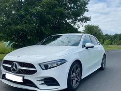 Weiß Gebraucht 2019 Mercedes A200 AMG line Kleinwagen | 23.200 € (Guter Preis)