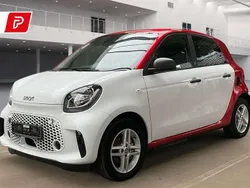 Weiß rot Gebraucht 2022 Smart ForFour Electric Drive Kleinwagen | 10.700 € (Fairer Preis)