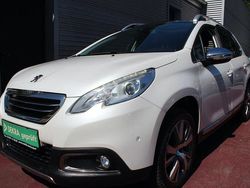 Weiß Gebraucht 2015 Peugeot 2008 Allure SUV | 10.979 € (Fairer Preis)