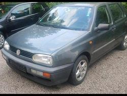Blau Gebraucht 1995 VW Golf III Limousine | 700 €
