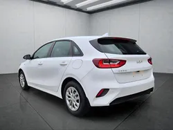 Neu 2025 Kia Ceed Kleinwagen | 24.349 € (Guter Preis)