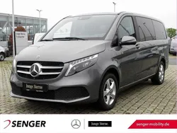 Grau Gebraucht 2023 Mercedes V250 Van / Kleinbus | 54.350 € (Fairer Preis)