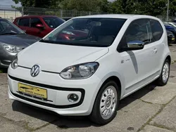 Weiß Gebraucht 2011 VW up! S Kleinwagen | 4.990 € (Fairer Preis)