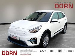 Weiss Gebraucht 2021 Kia e-Niro Vision SUV | 18.990 € (Etwas zu teuer)
