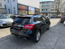Mercedes GLA200