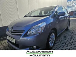 Blau Gebraucht 2011 Toyota Verso Van / Kleinbus | 9.980 € (Fairer Preis)